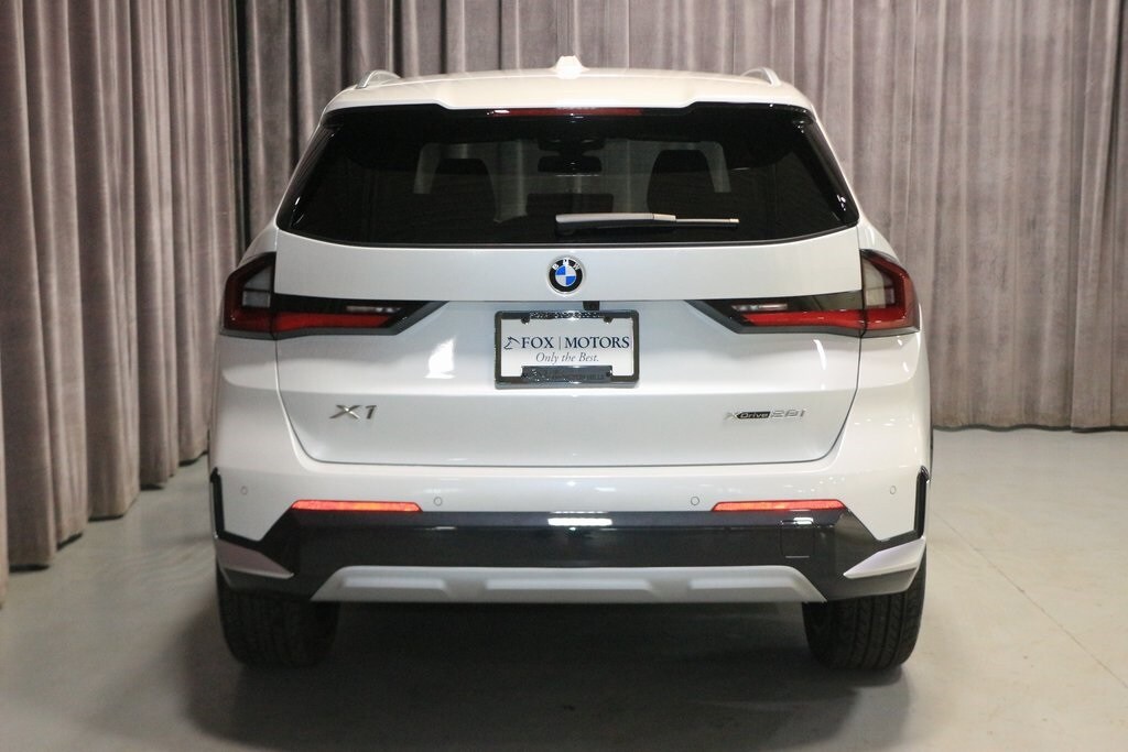 2025 Bmw X1 XDrive28i photo 3