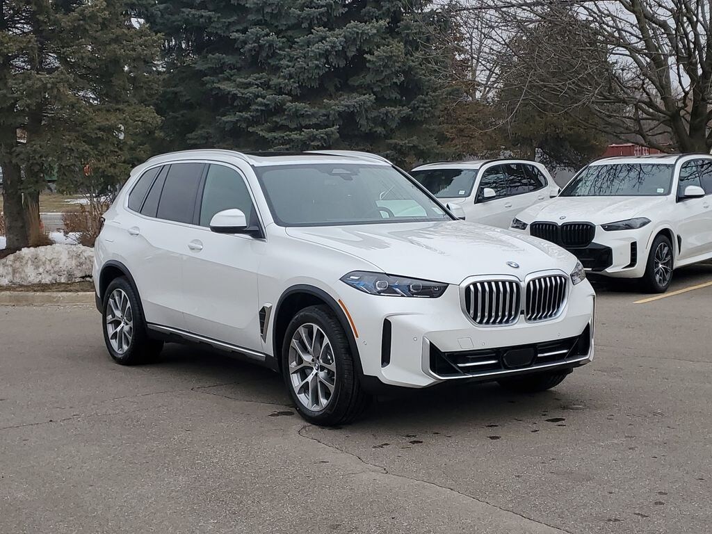 New 2026 BMW X5 xDrive40i SUV