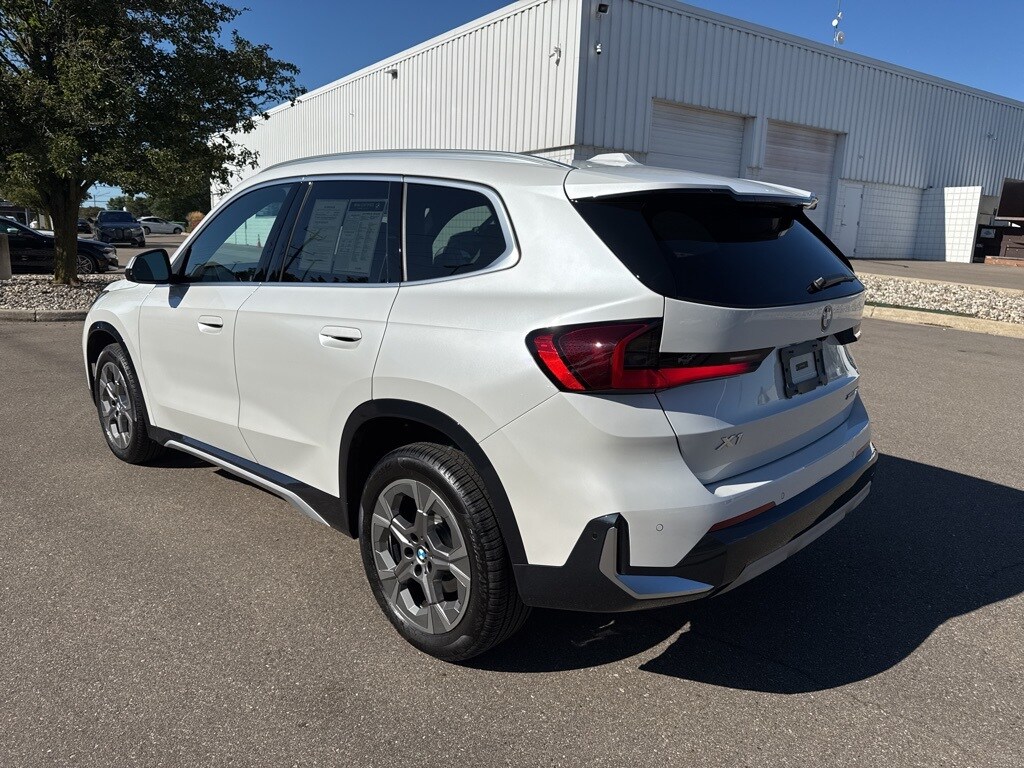 2024 Bmw X1 XDrive28i photo 2