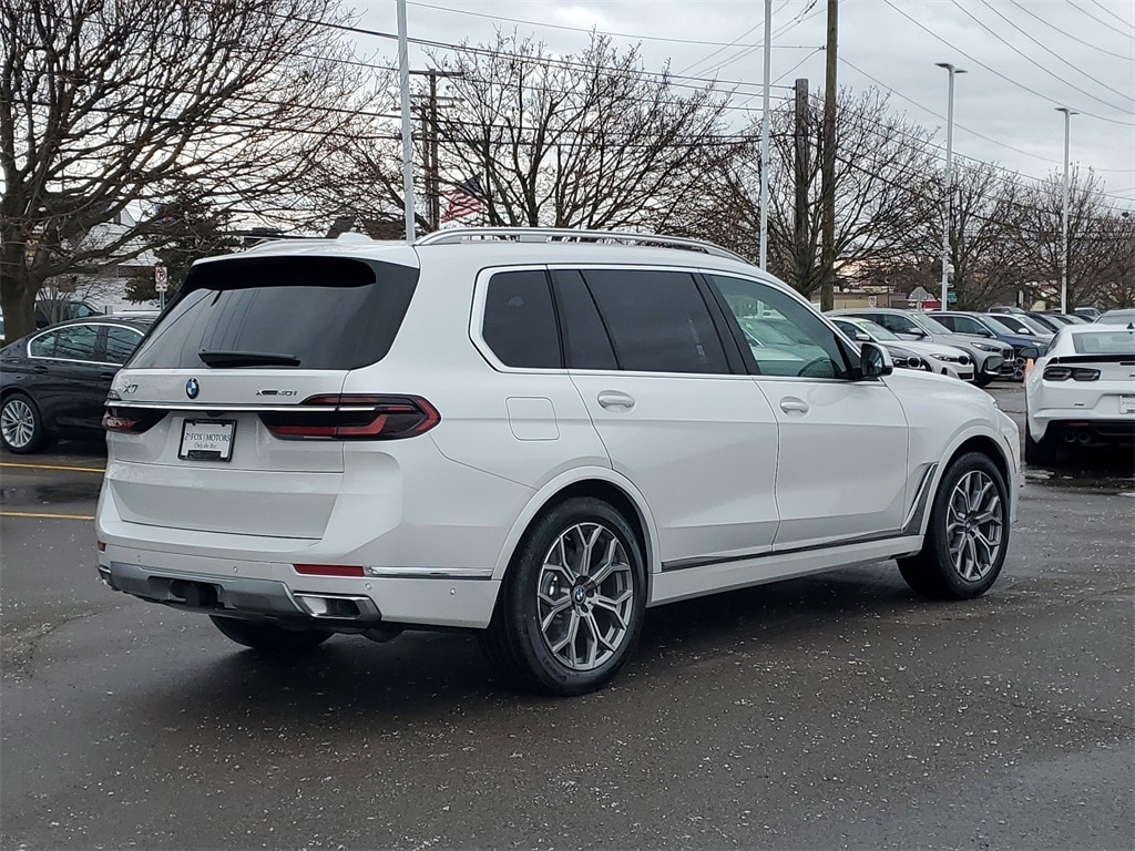 New 2026 BMW X7 xDrive40i SUV