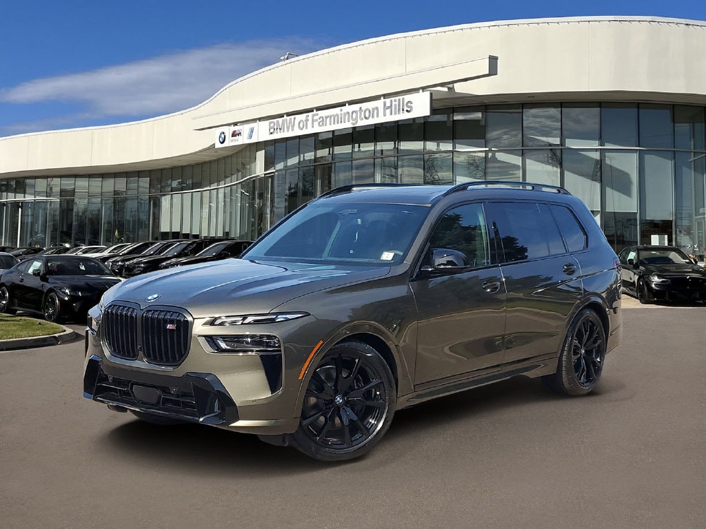 2027 BMW X7