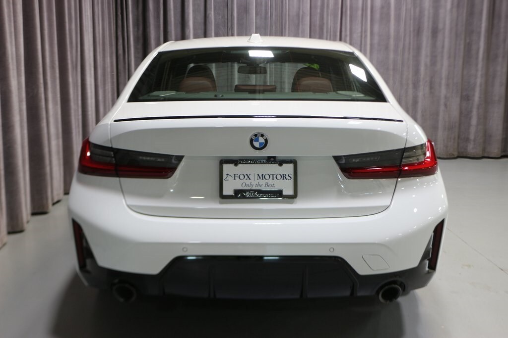 2023 Bmw 330i xDrive Sedan photo 3