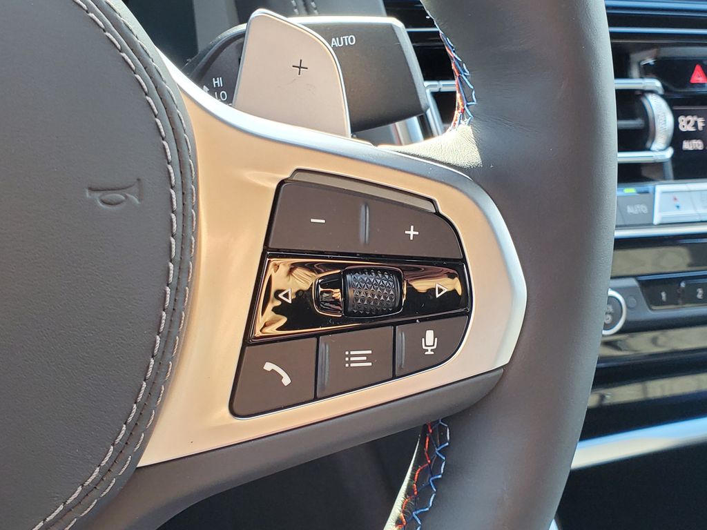 2026 BMW 8 Series M850i - Photo 13