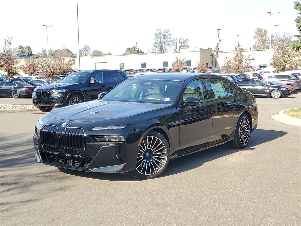 2026 BMW 7 Series 760i's photo