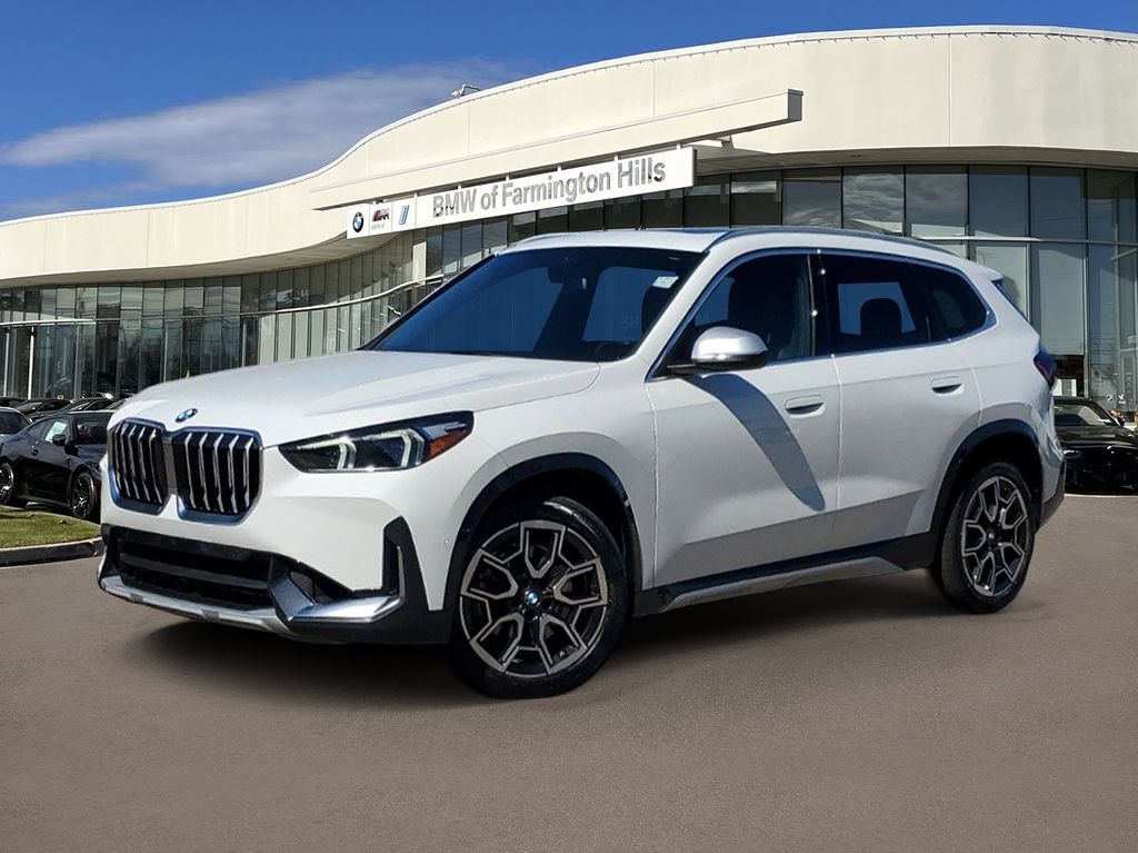 2023 BMW X1