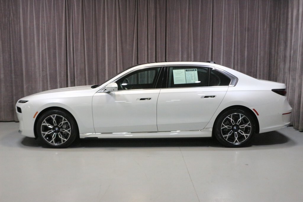 2023 Bmw i7 xDrive60 photo 2