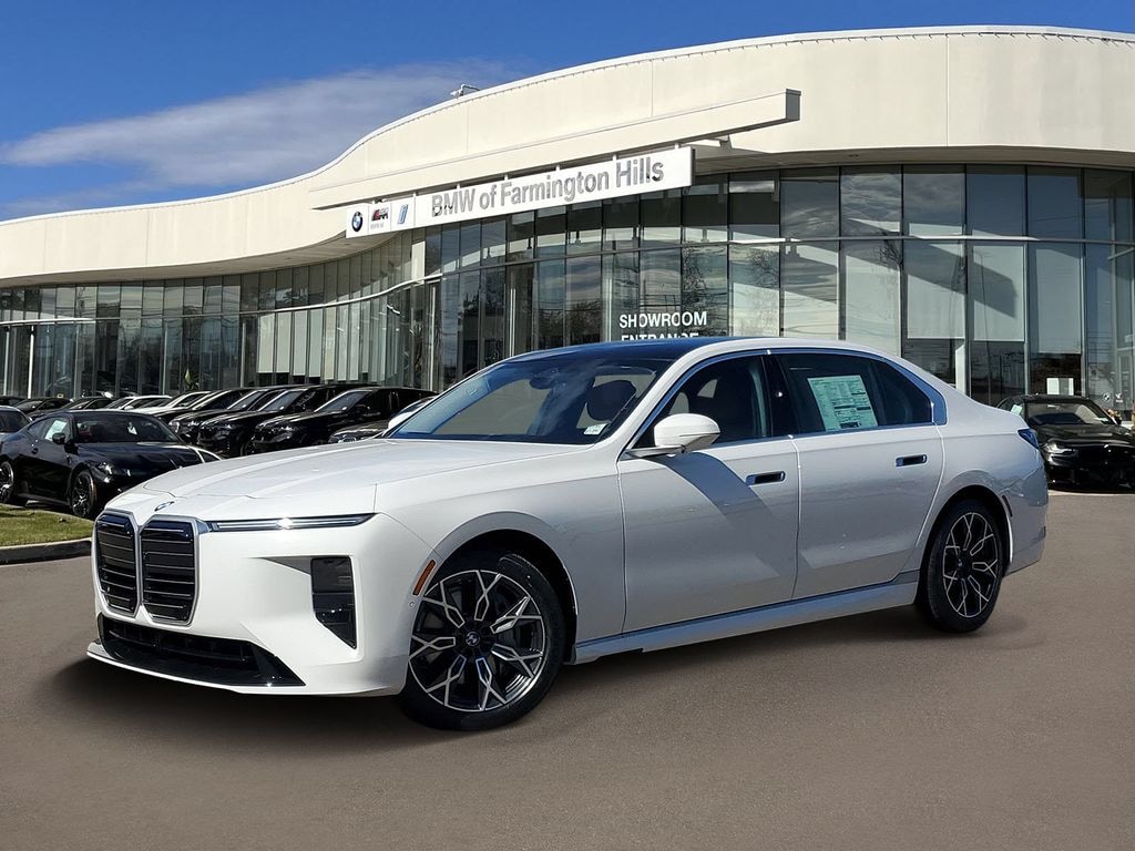 New 2027 BMW 740i xDrive Sedan