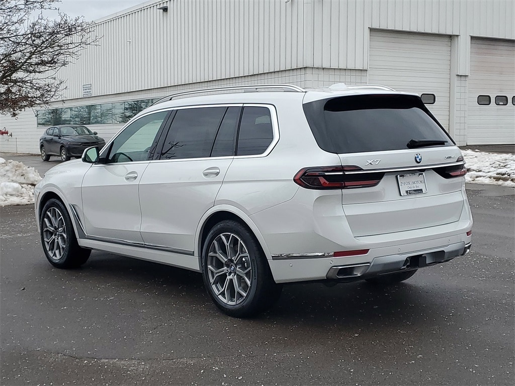 New 2026 BMW X7 xDrive40i SUV