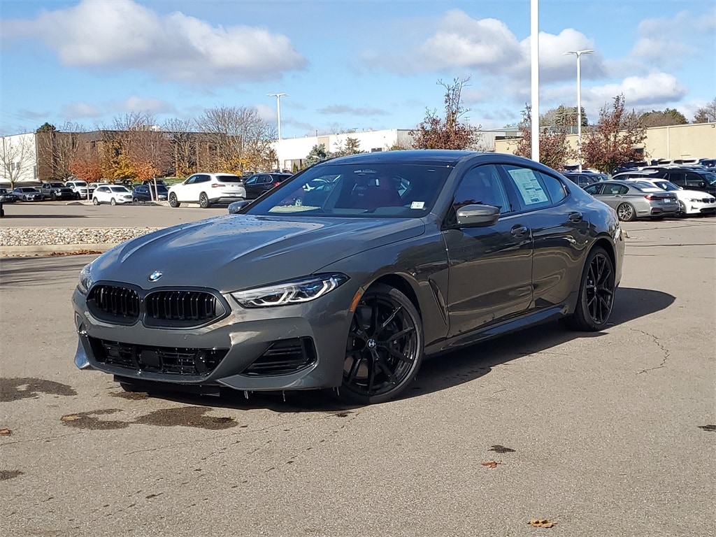 2026 BMW 8 Series 840i's photo