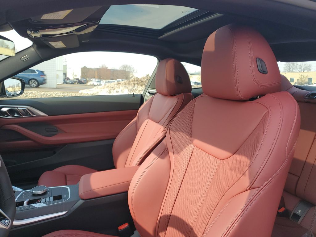 2026 BMW 4 Series 430i - Photo 7