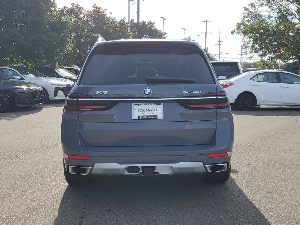 New 2027 BMW X7 xDrive40i SUV
