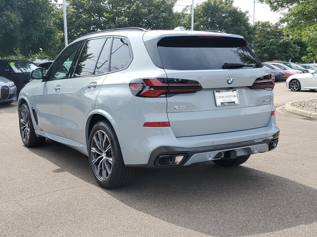 New 2026 BMW X5 xDrive40i SUV