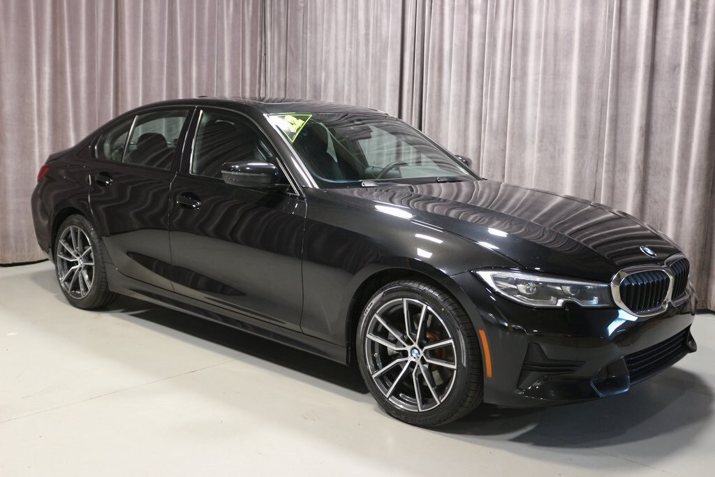 2022 Bmw 330i xDrive Sedan photo 2