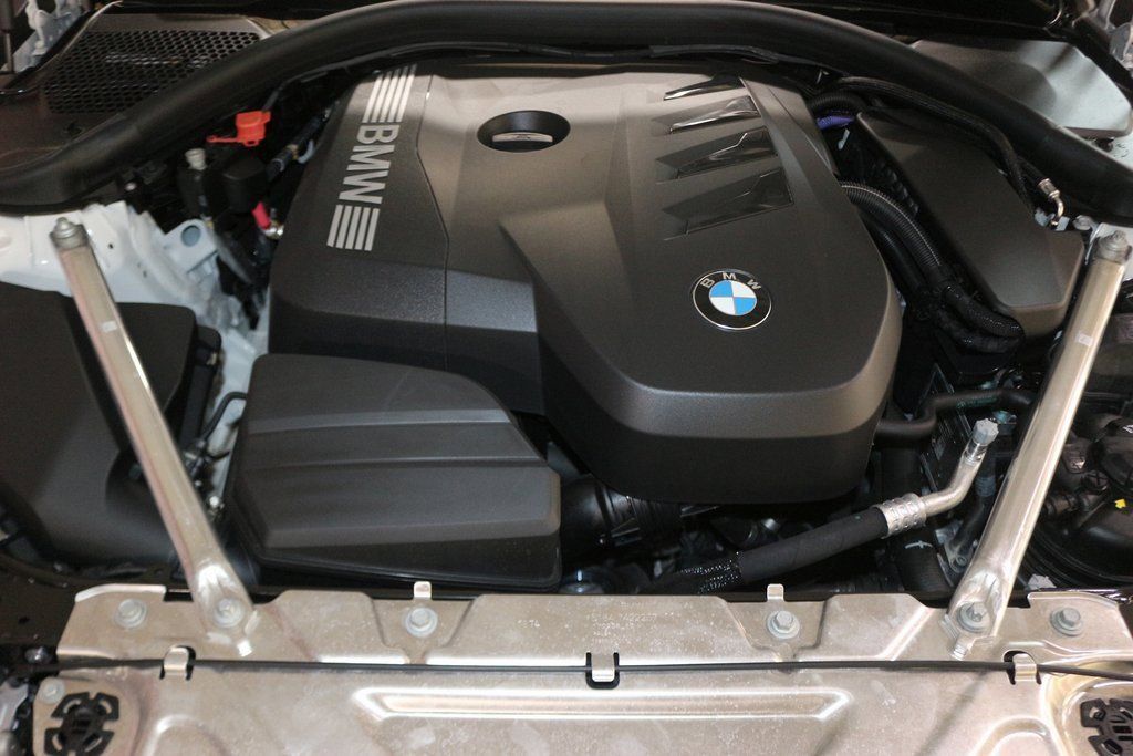2025 BMW 4 Series 430i - Photo 9