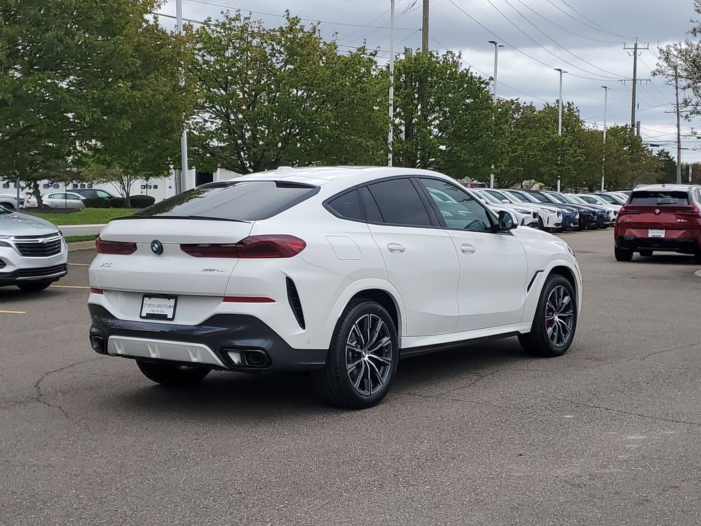 New 2026 BMW X6 xDrive40i SUV