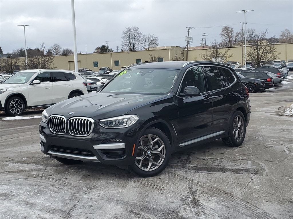 2021 BMW X3 30i's photo