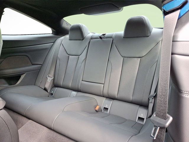 2026 BMW 4 Series 430i - Photo 6
