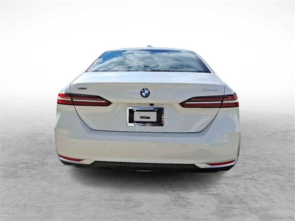 Used 2025 BMW 530i xDrive Sedan