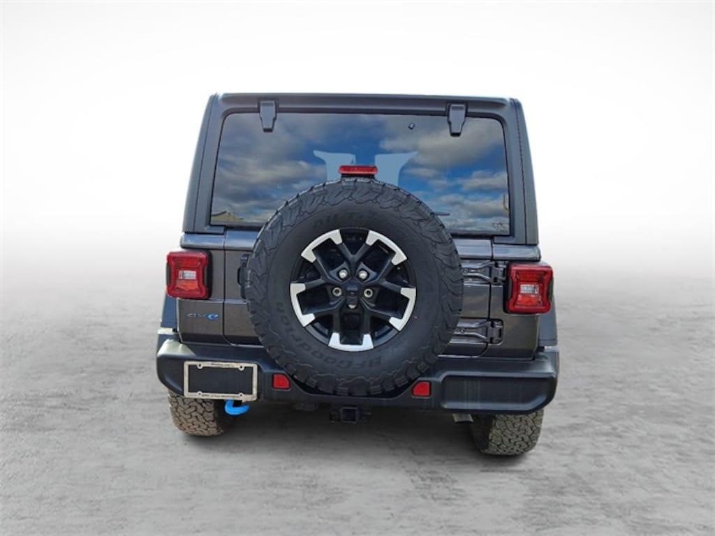 Used 2024 Jeep Wrangler 4xe Rubicon SUV