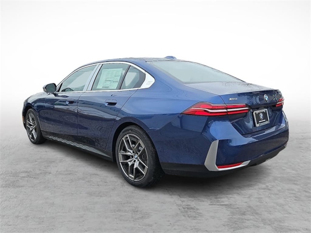 Used 2026 BMW 530i xDrive Sedan