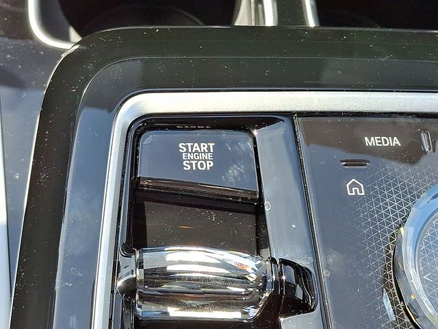 2025 BMW 7 Series 760i - Photo 19