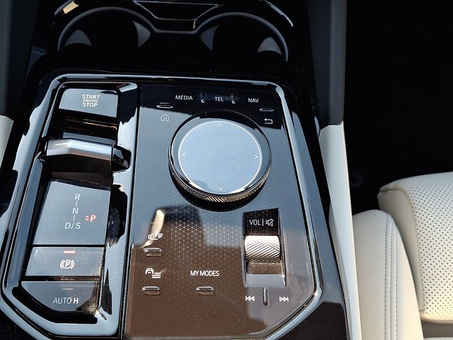 2026 BMW 5 Series 530i - Photo 15