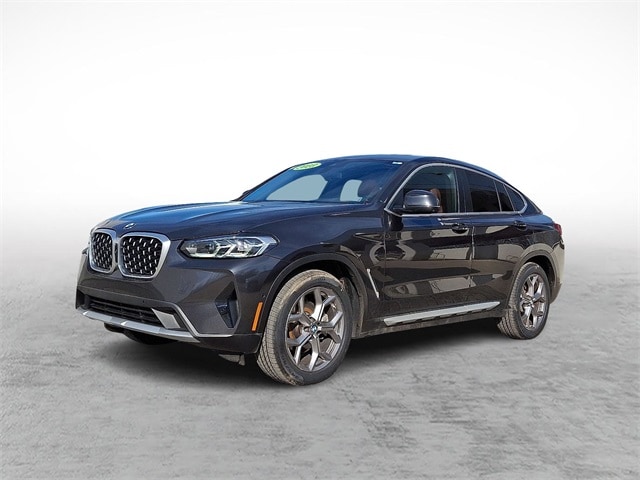 2023 BMW X4 30i's photo