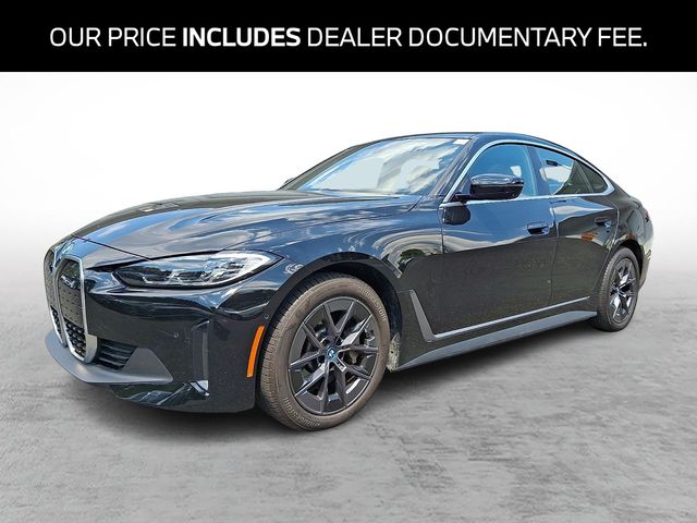 2023 BMW i4 eDrive35's photo