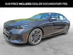 2027 BMW 540i xDrive Sedan