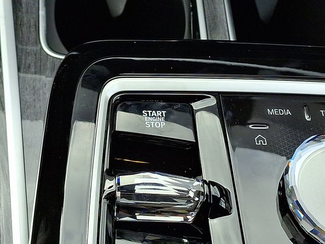 2026 BMW 7 Series 740i - Photo 19