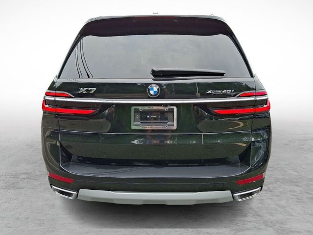 New 2027 BMW X7 xDrive40i SUV