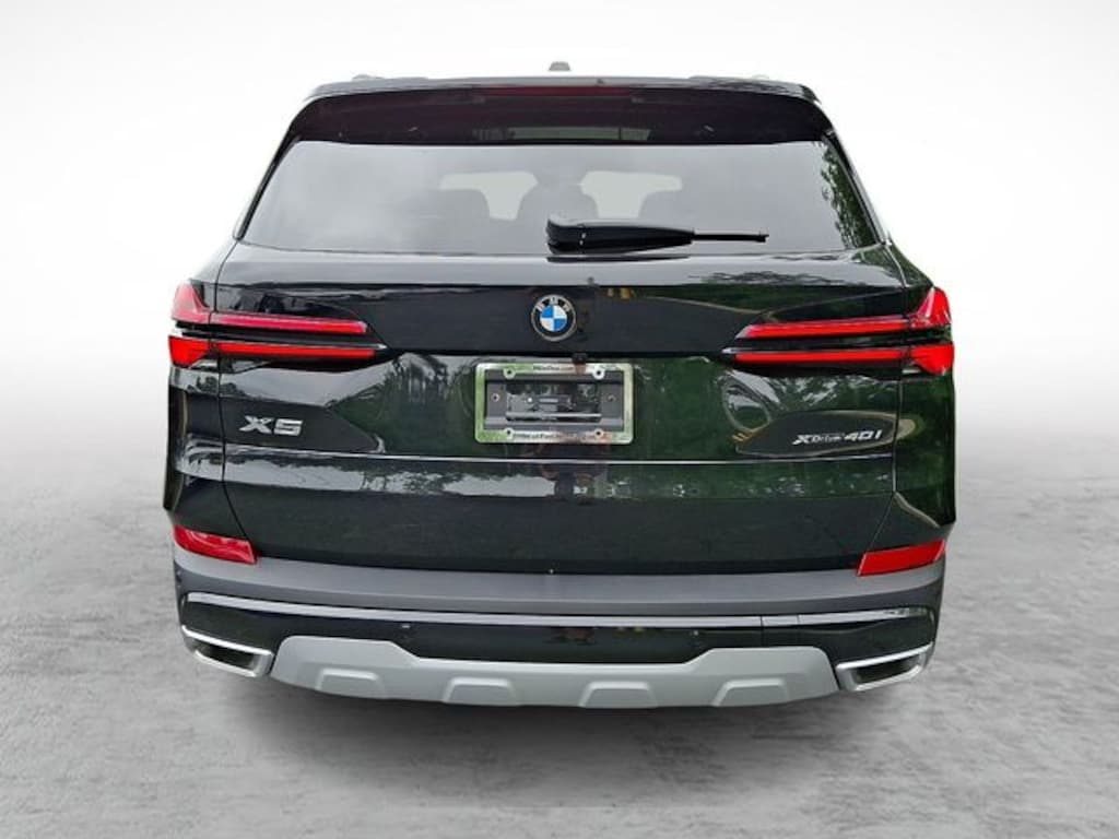 New 2026 BMW X5 xDrive40i SUV