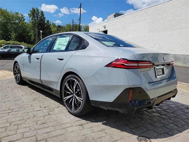 2025 Bmw 530i xDrive photo 2