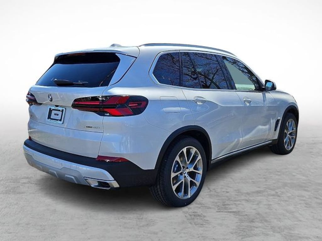 New 2026 BMW X5 xDrive40i SUV