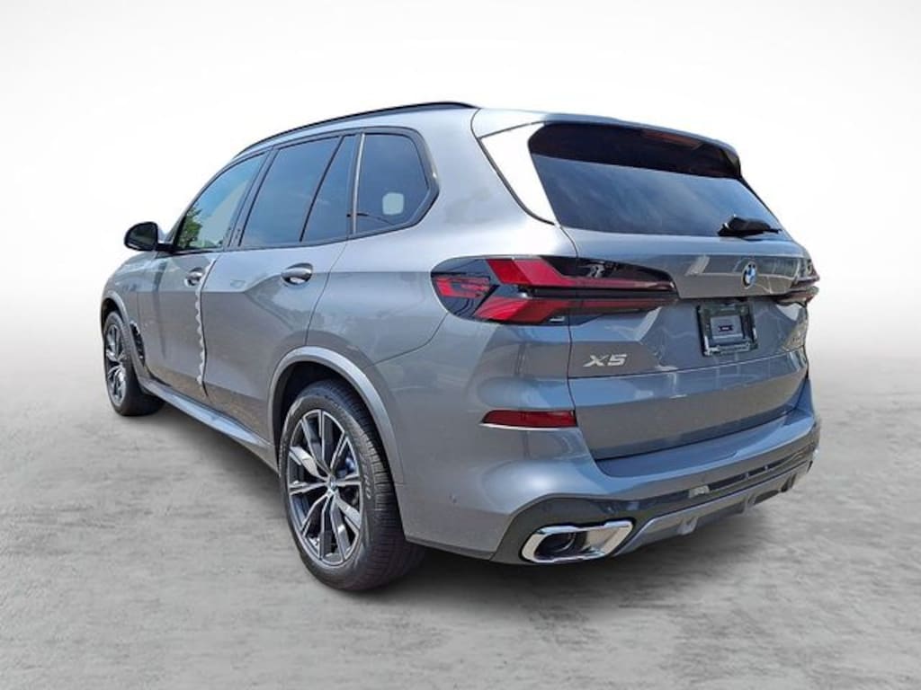 New 2026 BMW X5 xDrive40i SUV