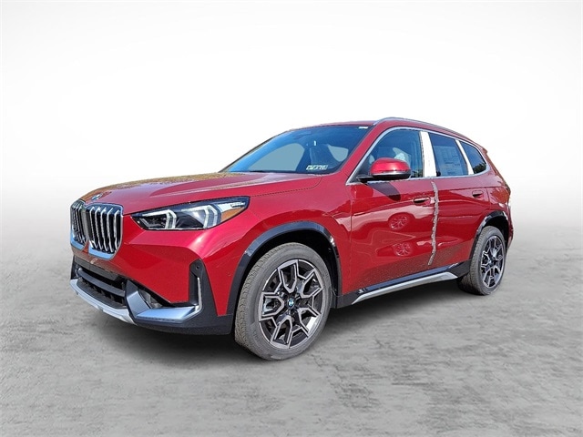 2026 BMW X1 28i's photo