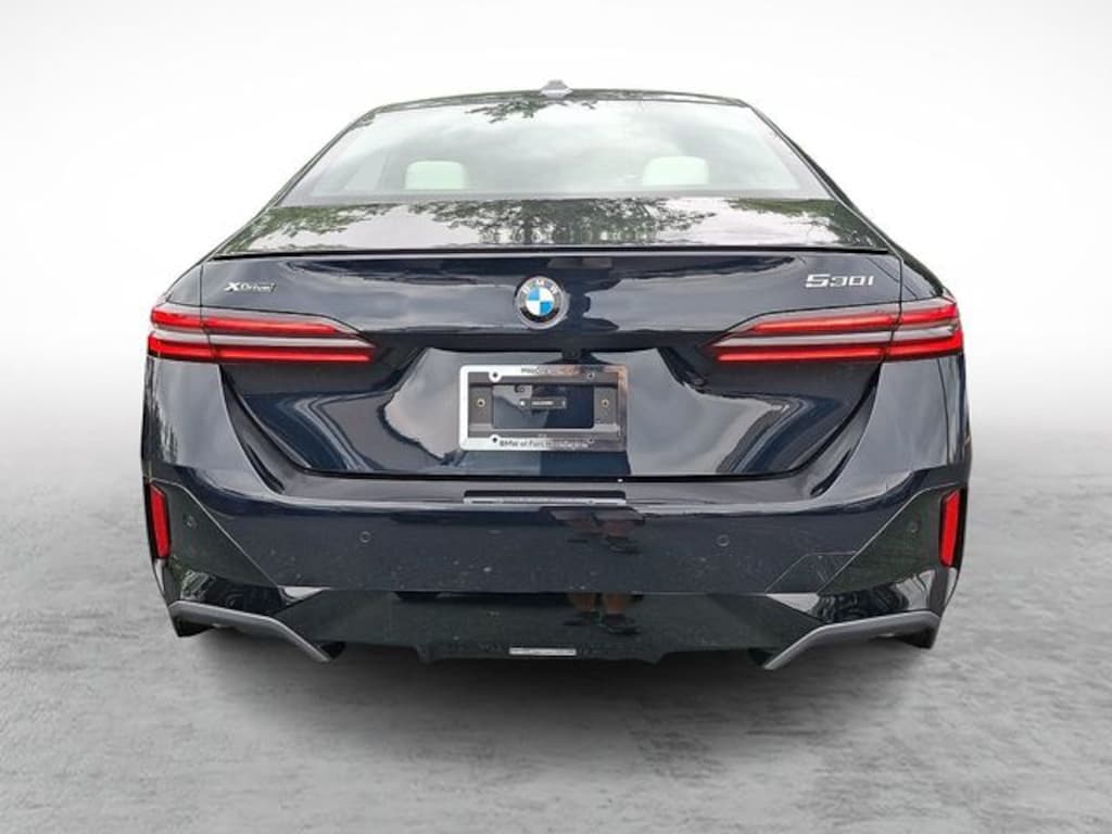 New 2027 BMW 530i xDrive Sedan