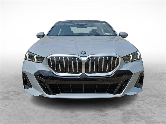 2026 Bmw 530i xDrive photo 2