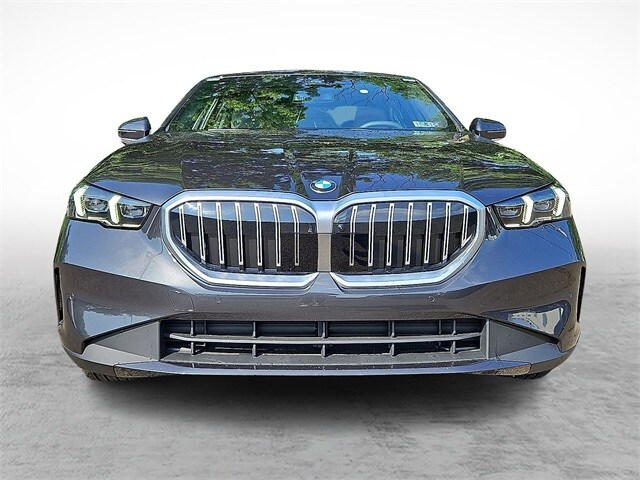 2026 Bmw 530i xDrive photo 2