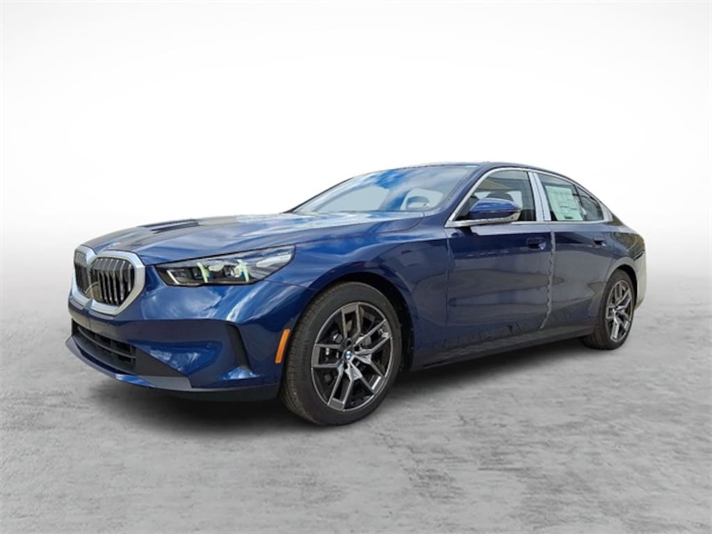New 2026 BMW 530i xDrive Sedan