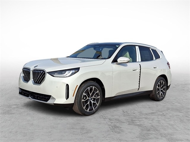 2026 BMW X3 30's photo