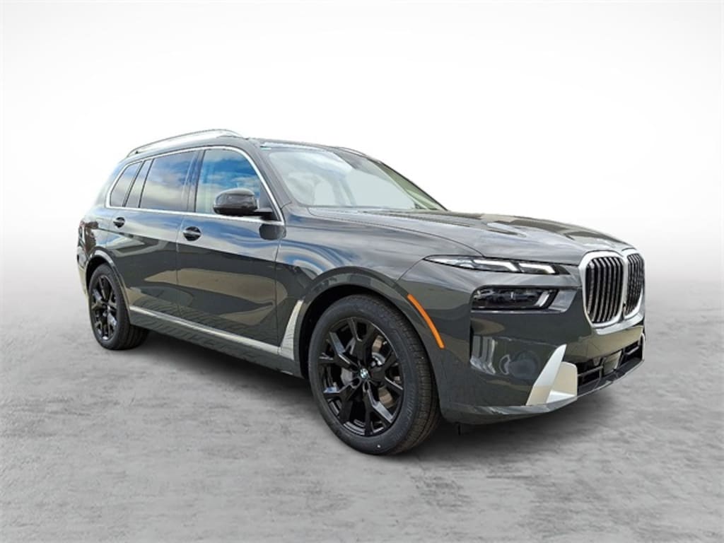 New 2026 BMW X7 xDrive40i SUV