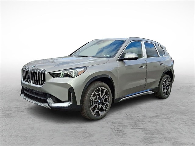 2026 BMW X1 28i's photo