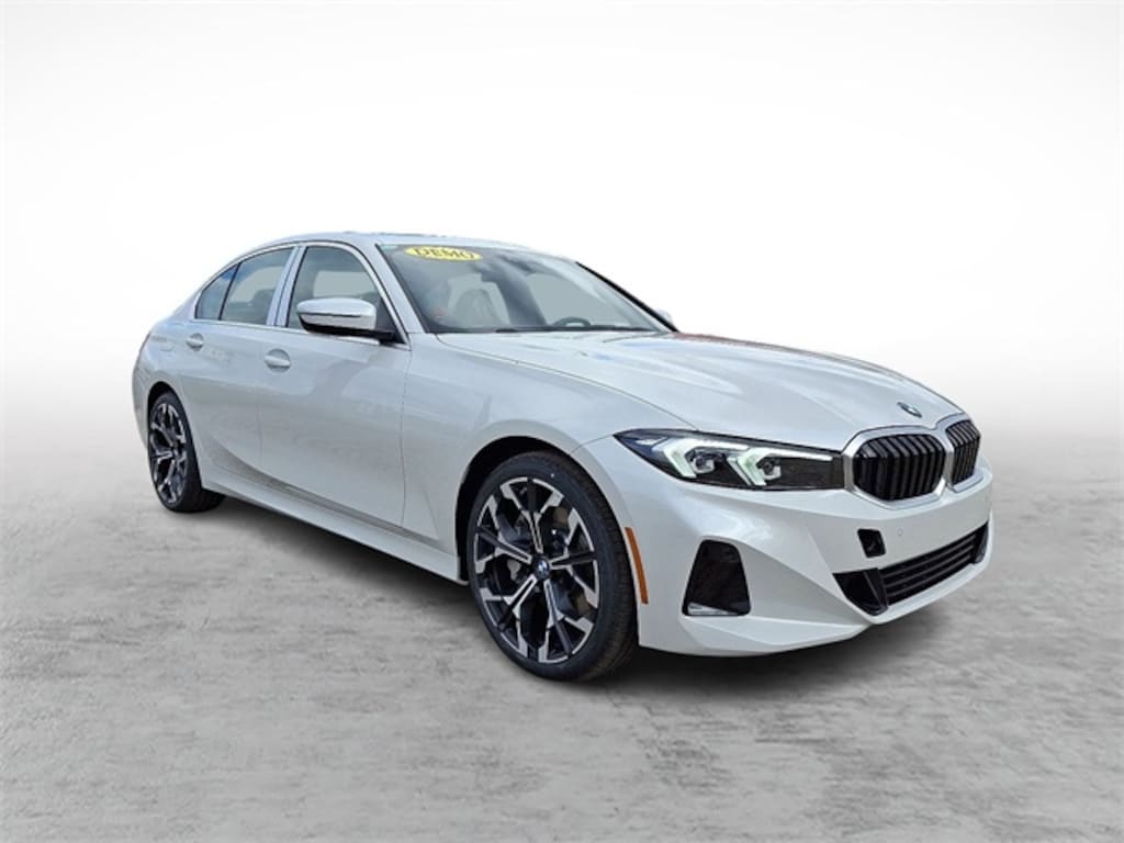 New 2025 BMW 330i xDrive Sedan