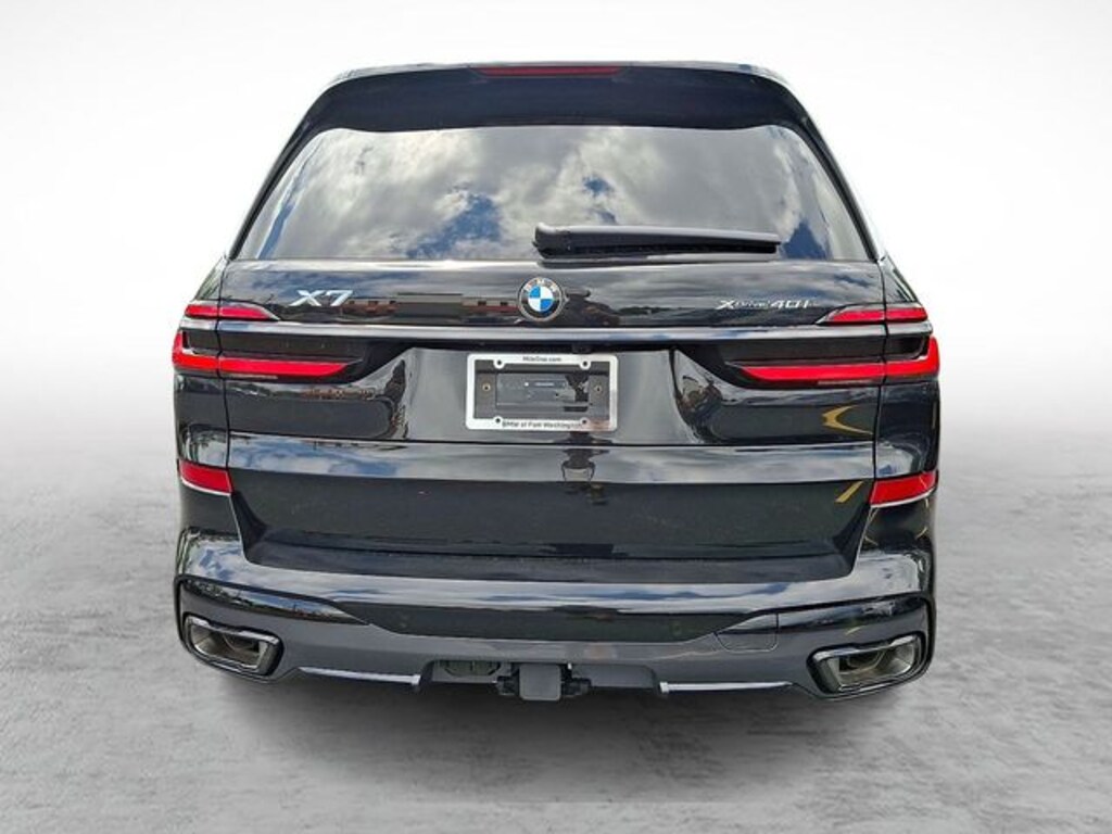New 2027 BMW X7 xDrive40i SUV