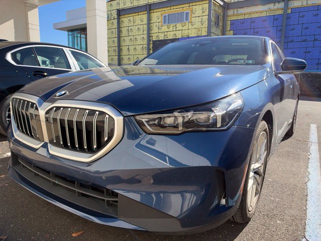  BMW 530i
