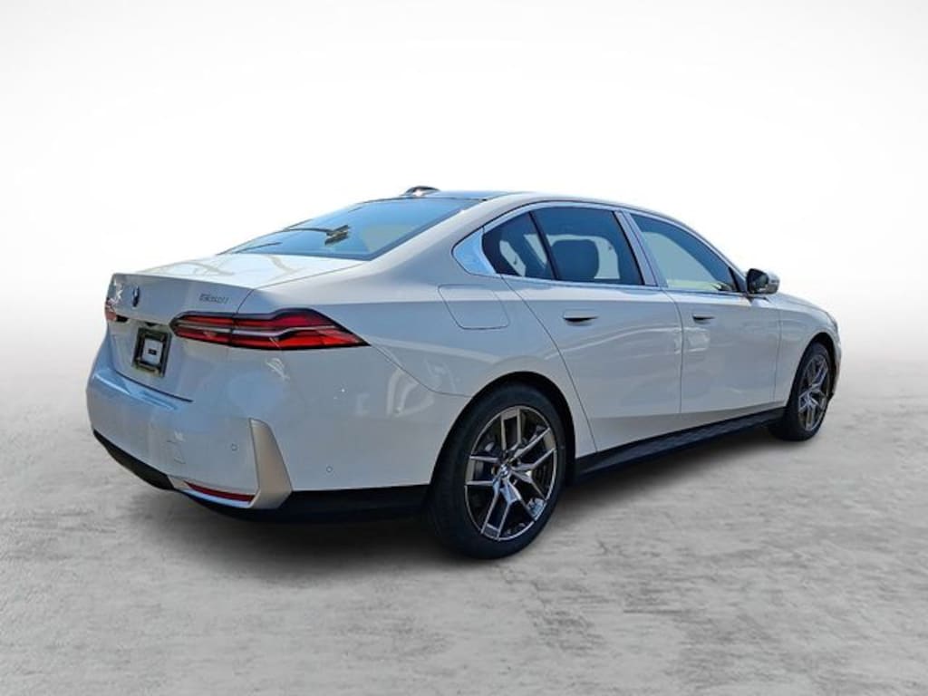 Used 2026 BMW 530i xDrive Sedan