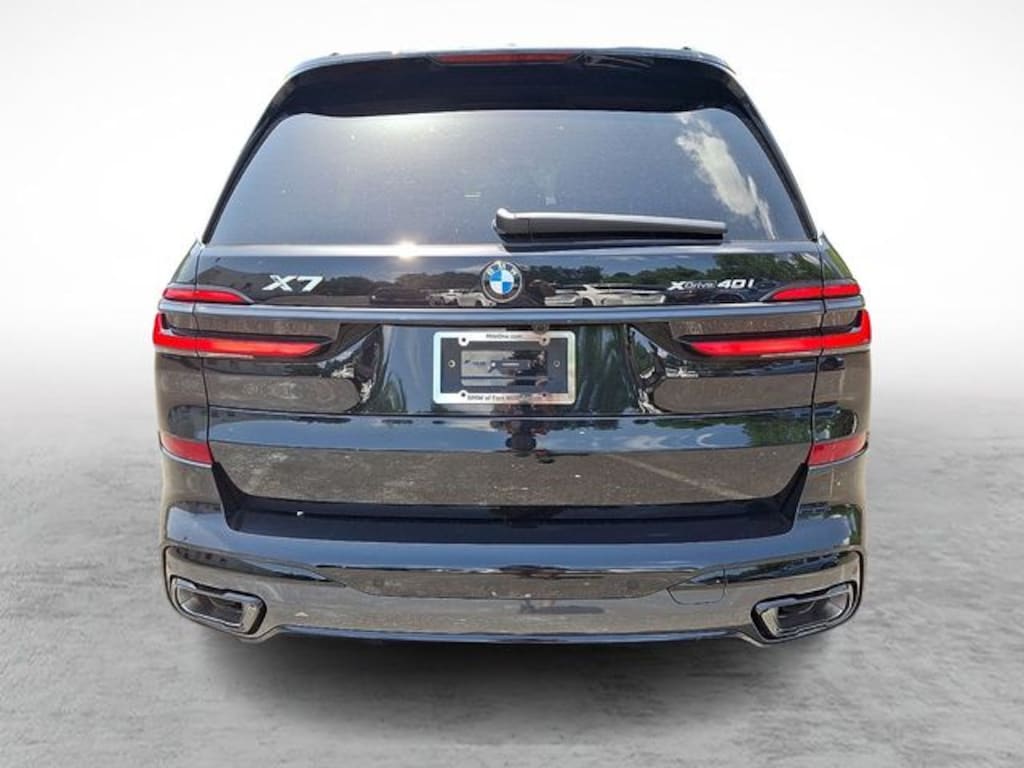 New 2027 BMW X7 xDrive40i SUV