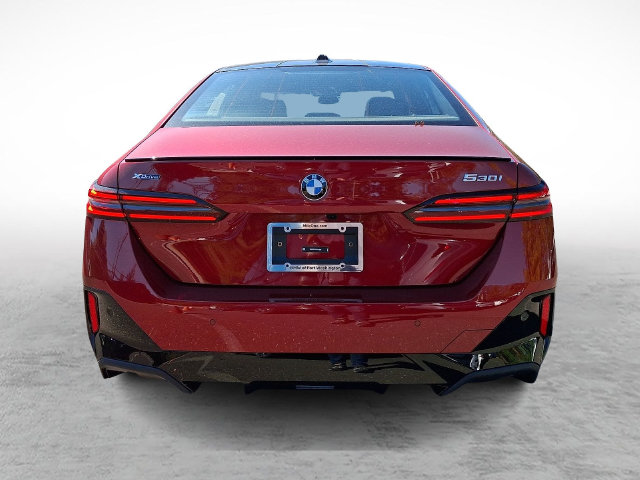 New 2027 BMW 530i xDrive Sedan