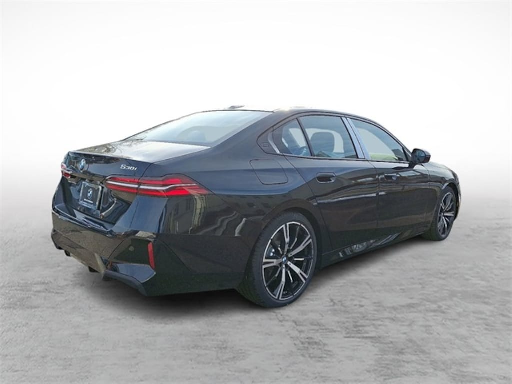 New 2026 BMW 530i xDrive Sedan